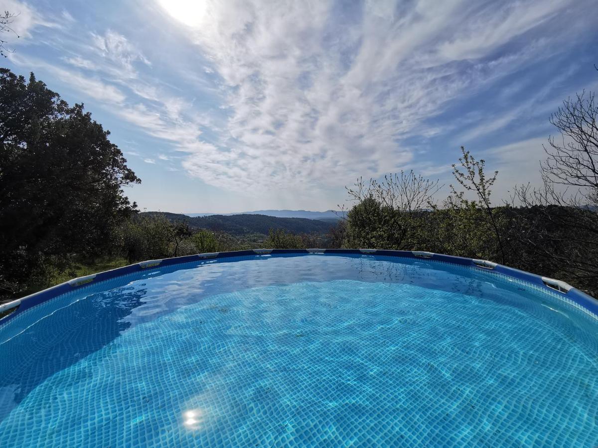Gite Du Tilleul - 2 Etoiles - Domaine De L'Olivier Faugeres  ภายนอก รูปภาพ